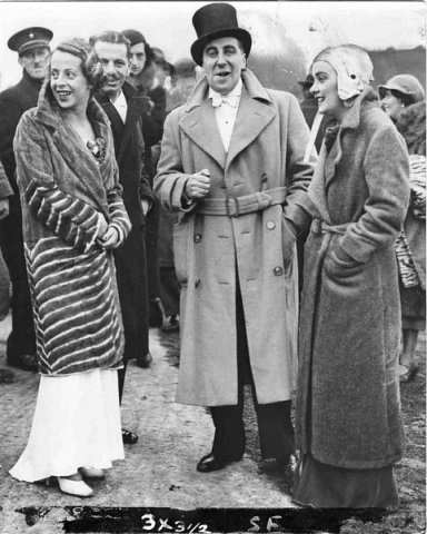 macrobertson race 1934 crowd 0914-0076